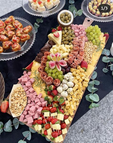 Tabla variada de picoteos chilenos
