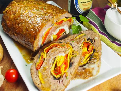 infografía con los pasos para formar el rollo de carne relleno de queso