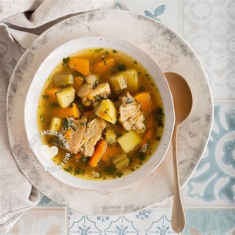 Foto: Sopa de hueso tradicional dominicana
