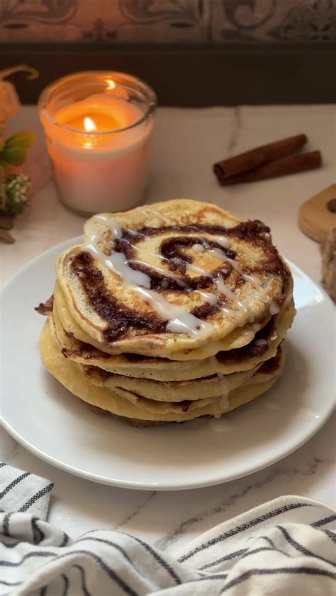 pancakes con glaseado y canela