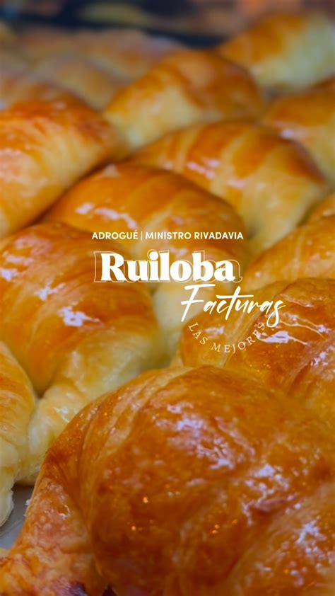 Variedad de facturas recién horneadas en La Nueva Buenos Aires