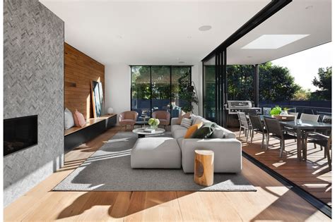 Detalle del diseño interior de MIL & PICO: ambiente moderno y acogedor