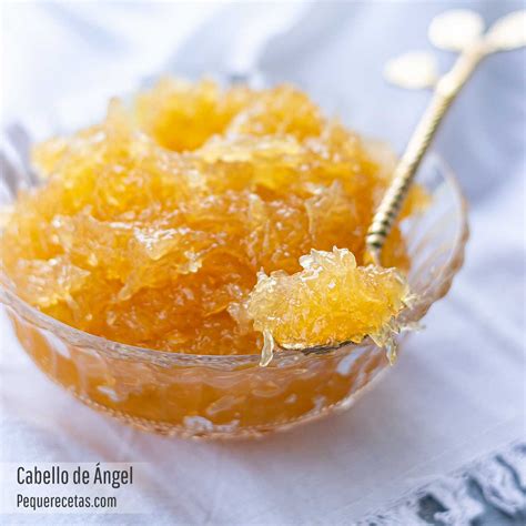 bollos glaseados con cabello de ángel