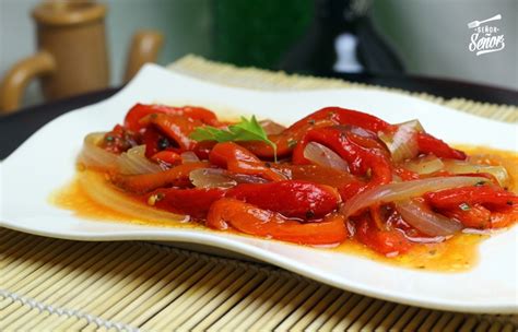 Foto: Ensalada de pimientos asados y tomate cherry