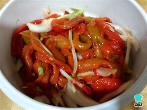 Foto: Ensalada de tomate y pimientos de colores