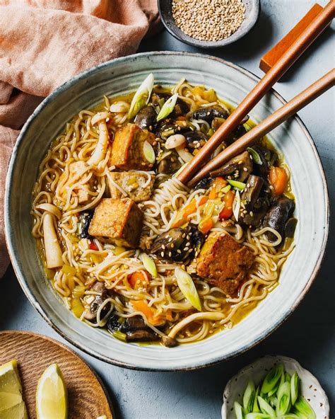 Bowl de ramen con tofu