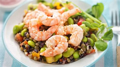 Ensalada de lentejas y langostinos