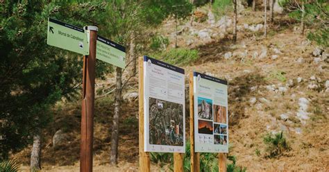Señalética de seguridad en senderos de parques nacionales