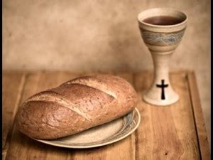 Esquema sobre el simbolismo del pan y el vino en la Última Cena y su relación con el cuerpo y la sangre de Cristo