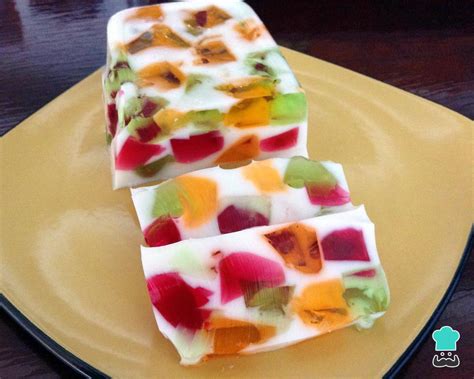 Gelatina de colores variados