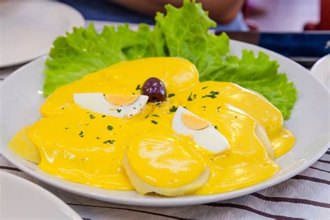 Esquema de la evolución de la receta de la crema huancaína
