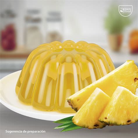 Imagen de cubos de gelatina de piña cortados y listos para usar