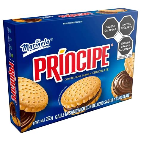 Galletas comerciales sabor a chicle en su empaque, mostrando el relleno y la cobertura.