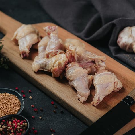 Infografía mostrando diferentes métodos de cocción para el trutro ala de pollo: parrilla, horno, fritura.