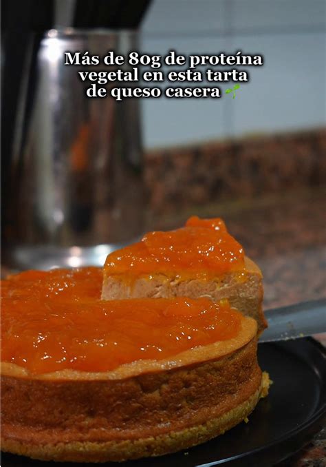 Ingredientes clave: coco, yogur y dátiles para una tarta sin culpa