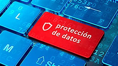Esquema sobre el tratamiento y protección de datos personales de usuarios y clientes bajo la Ley 29733