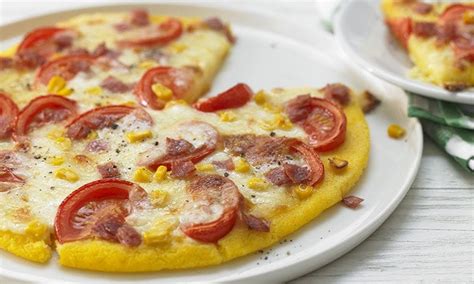 Imágenes de platos con polenta: base de pizza, croquetas, crostini