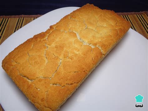 Diagrama de pasos para hacer pan tipo tigre con harina de arroz en la cubierta.