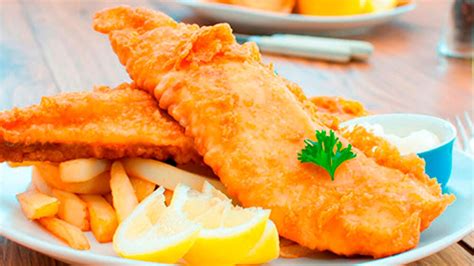 Ingredientes para rebozado de pescado frito