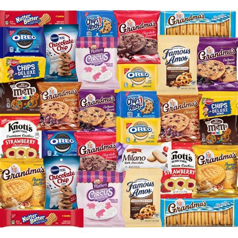 Comparación de diferentes marcas de galletas de cheddar en envases.