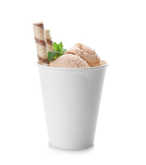 Foto de helado tradicional americano en vaso o con galletas