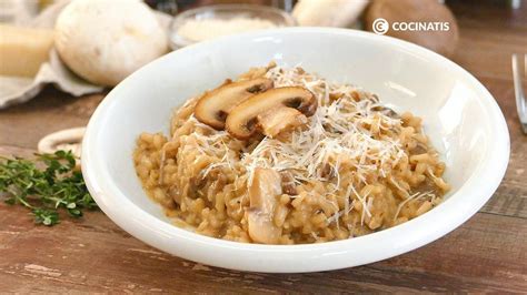 Plato de risotto con castañas y setas