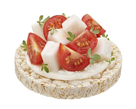 Imagen de rodajas de torta de arroz tostadas, similares a biscuits.