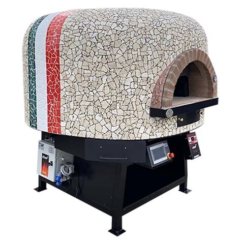Fotografía de pizza napolitana artesanal recién salida de un horno de piedra