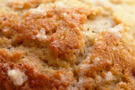 Infografía con la textura esponjosa de un muffin de plátano