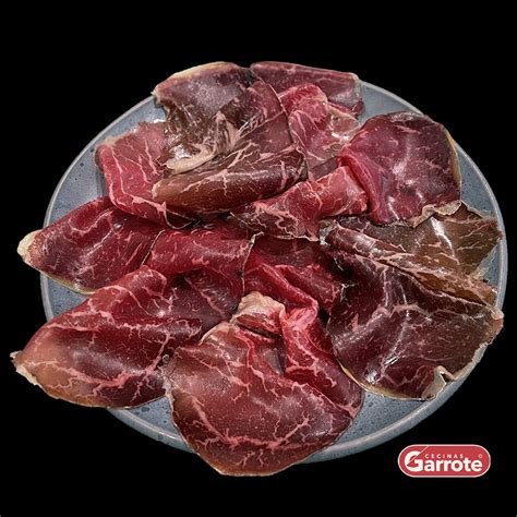 Plato de cecina loncheada finamente