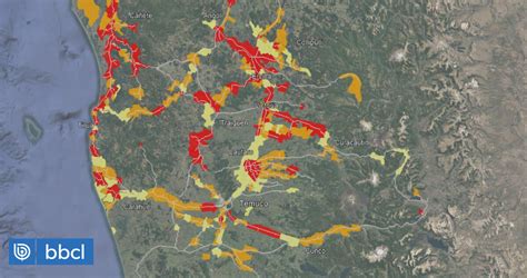 Mapa de la macrozona sur de Chile con rutas de transporte de salmón
