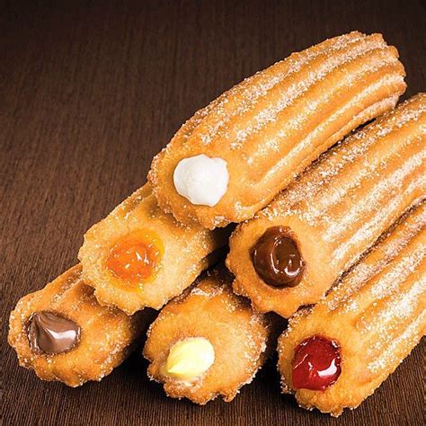 Foto de churros rellenos de diferentes sabores