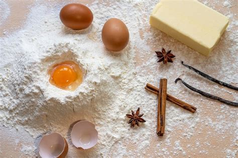 Infografía detallando los pasos para la preparación de galletas de chuño, desde la mezcla de ingredientes hasta el horneado.