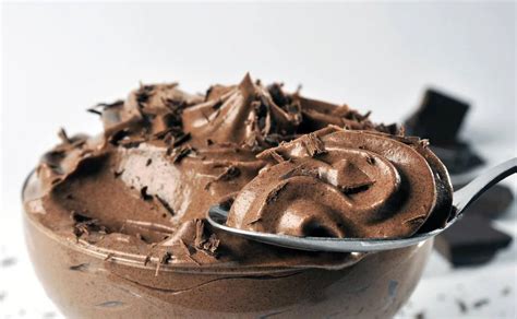 Esquema comparativo de las recetas de mousse de chocolate con dos ingredientes