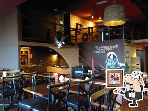 Fachada o interior moderno de la Juana Gallo Sanguchería, Gran Concepción