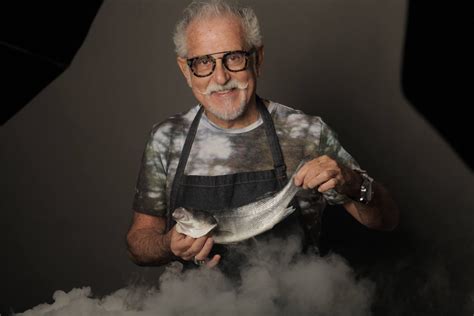 Fotografía de Ennio Carota en su entorno profesional de cocina