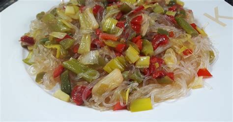 Plato de fideos de frijol mungo de Laifeng con verduras y carne