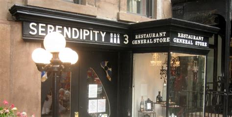 Fachada del restaurante Serendipity3 en Manhattan, Nueva York