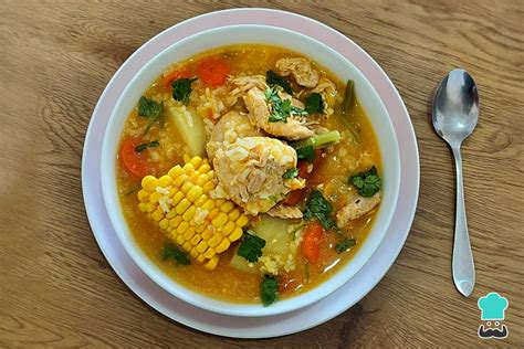 Cazuela de ave con quinua, plato reconfortante y nutritivo