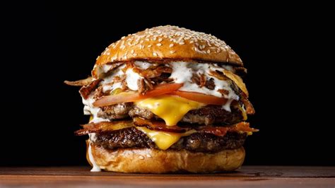 Esquema de composición de ingredientes en hamburguesas procesadas