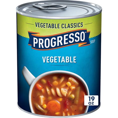 Esquema comparativo entre sopa casera y sopa enlatada con etiquetas de ingredientes en inglés