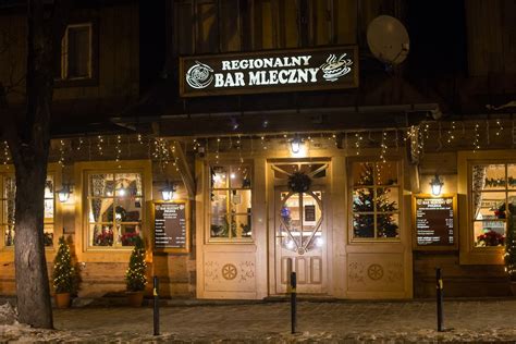 Interior de un bar mleczny en Cracovia