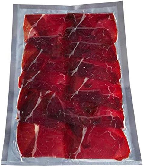 Cecina envasada al vacío y en un paño de algodón