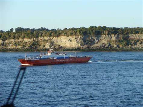 Ferry cruzando el Canal de Chacao