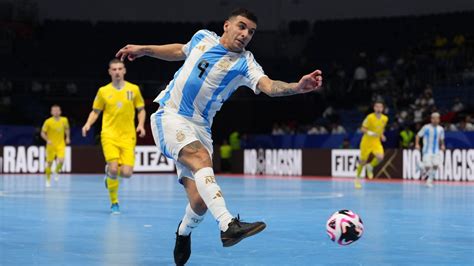 Foto de Cristian Borruto en un partido de Futsal con la camiseta de Argentina