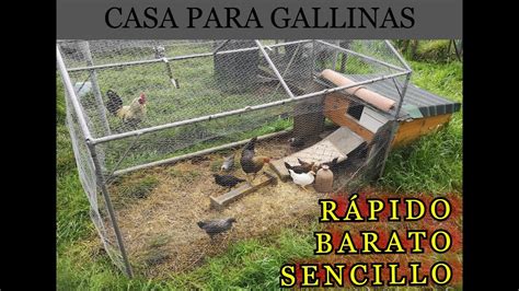 Esquema de un gallinero bien ventilado con patio cercado