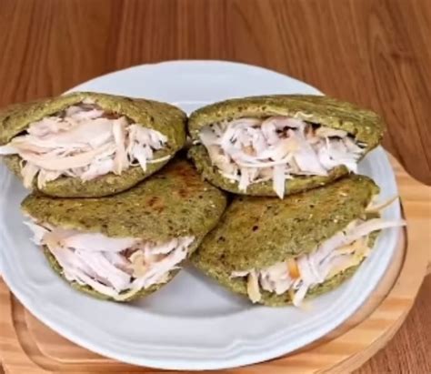 Ingredientes para arepas de espinaca con avena
