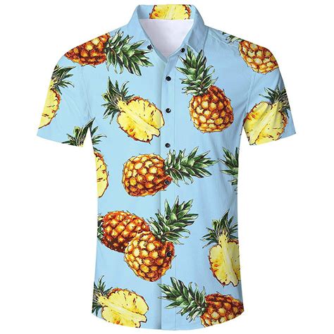 Ejemplo de camisa hawaiana con estampado de piñas y otros frutos tropicales