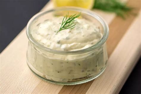 comparativa de tamaños de envases de salsa tártara