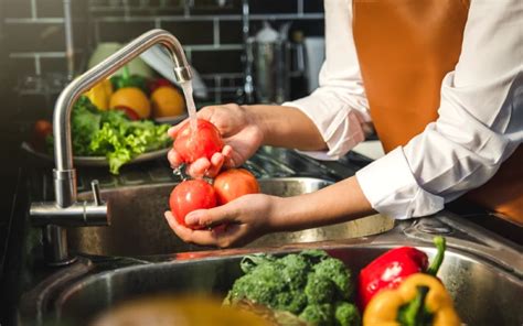 Ilustración o foto que represente la frescura de los alimentos.